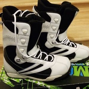 Mens snowboard boot